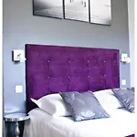 Logis Restaurant Le Castel Fleuri Otel 2*