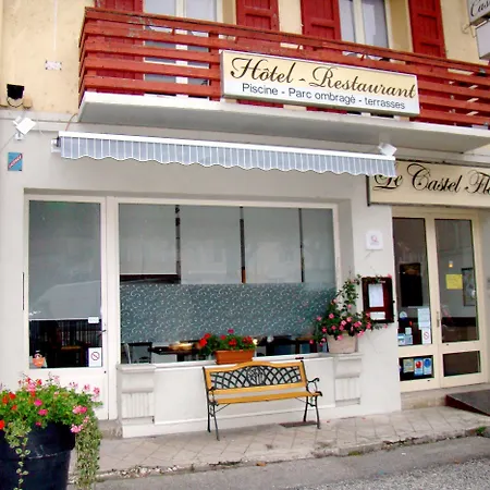 Hotel Logis Restaurant Le Castel Fleuri Saint-Jean-en-Royans