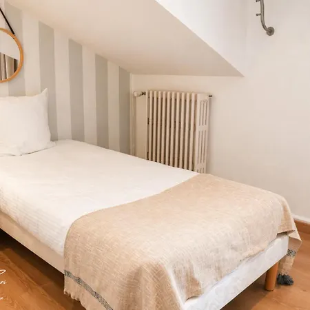 Hotell Logis Restaurant Le Castel Fleuri