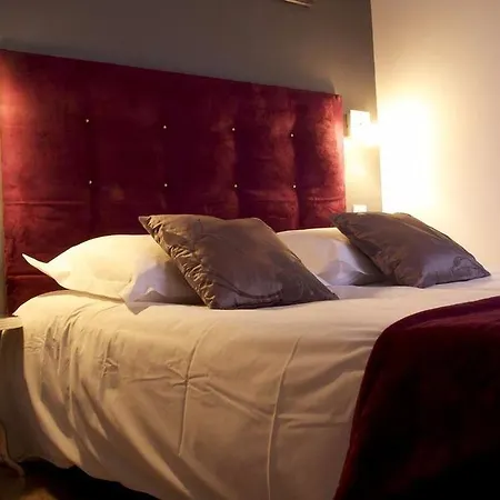 Hotel Le Castel Fleuri Saint-Jean-en-Royans