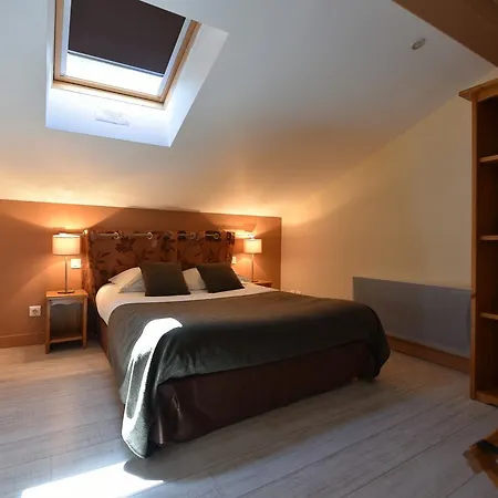 Le Castel Fleuri Hotel
