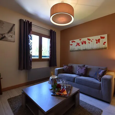 Le Castel Fleuri Hotel 2*